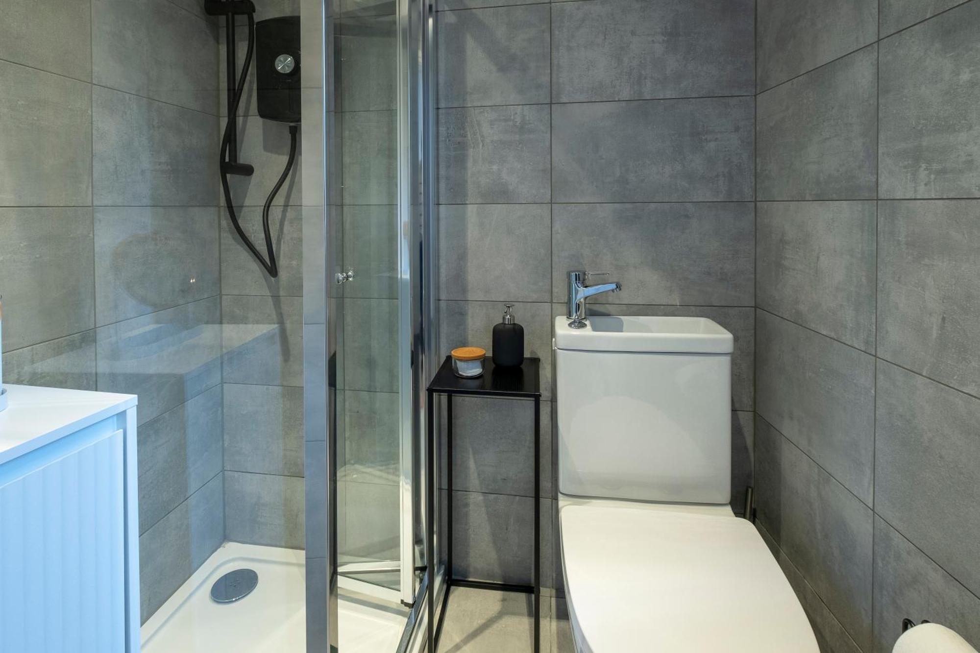 Business House Apartment Coventry